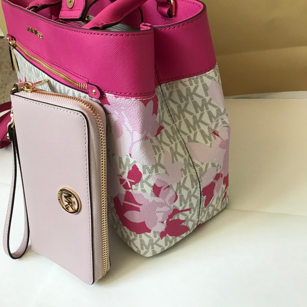 💦🌻mk Satchel set🌻Hailee bag/crossbody & wallet - Picture 2 of 8